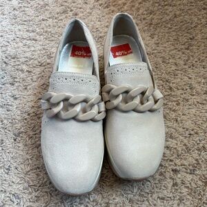 Dolce Vita Platform Whitish/Cream Colored Shoes Size 6.5